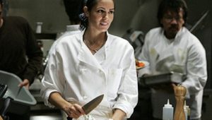 Tell Me You Love Me 1×4