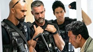 S.W.A.T.: 3×2