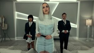 The Fall of the House of Usher: 1×2