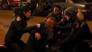 Chicago Fire: 12×1