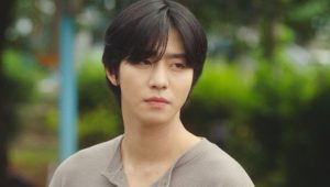 Sold Out on You: 1×2